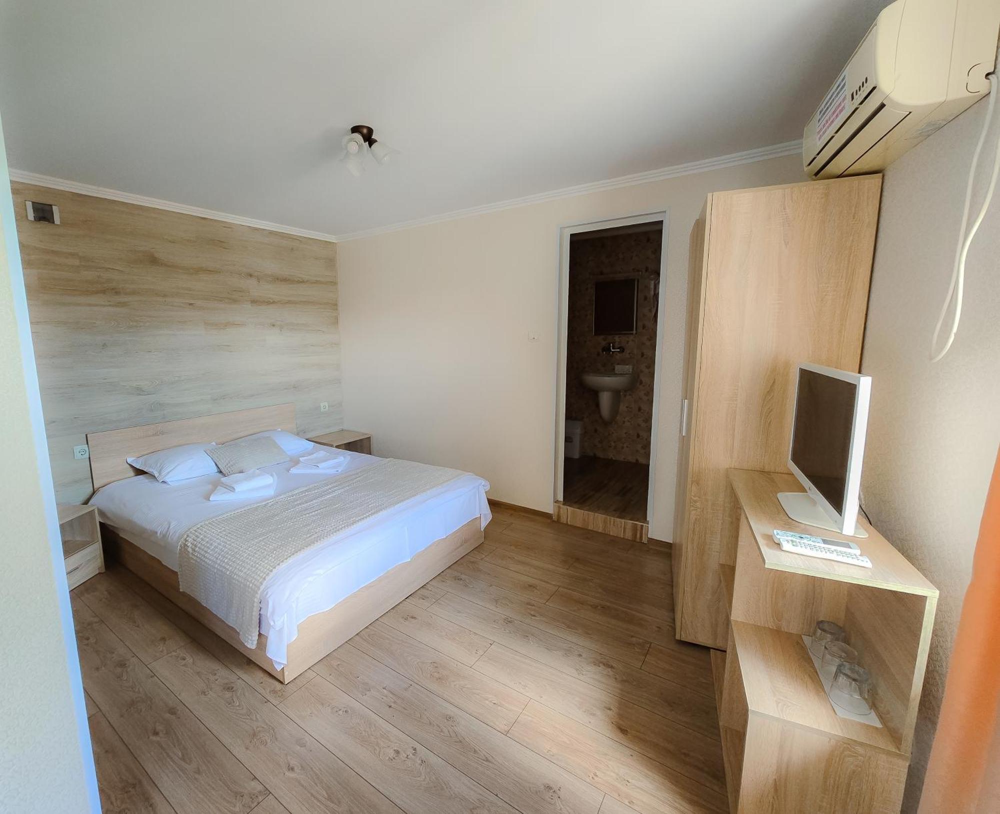 Family Hotel "Slavianska Dusha" Veliko Tarnovo Pokoj fotografie